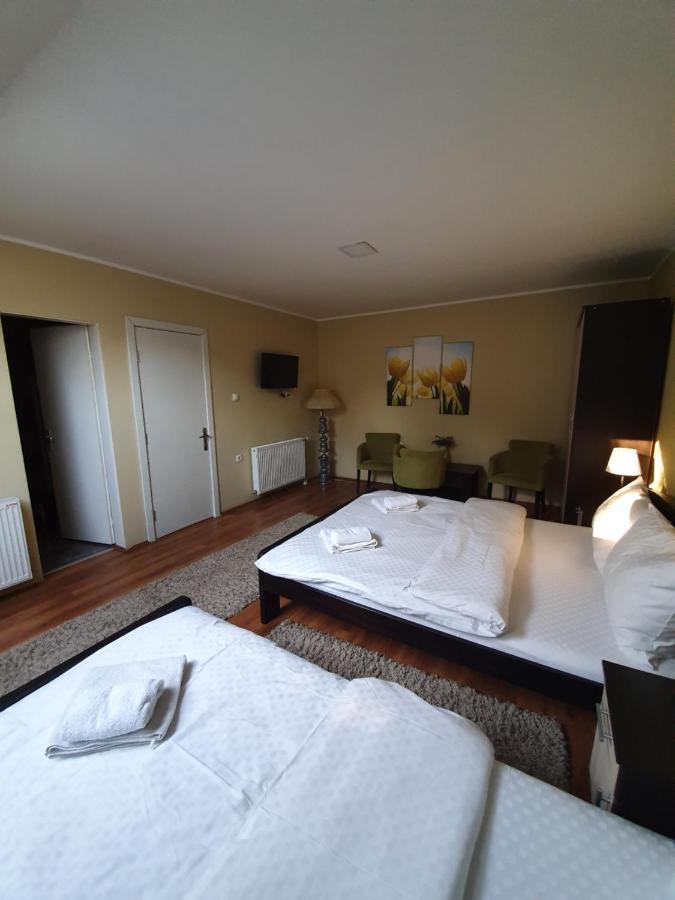 Guest House Mines เวิร์ดนิค ภายนอก รูปภาพ